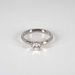 950er Platinring mit Brillanten